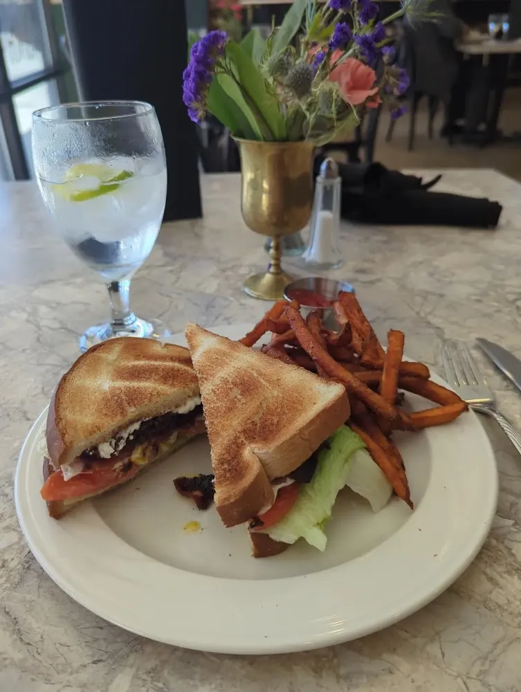 Farmhouse blt
