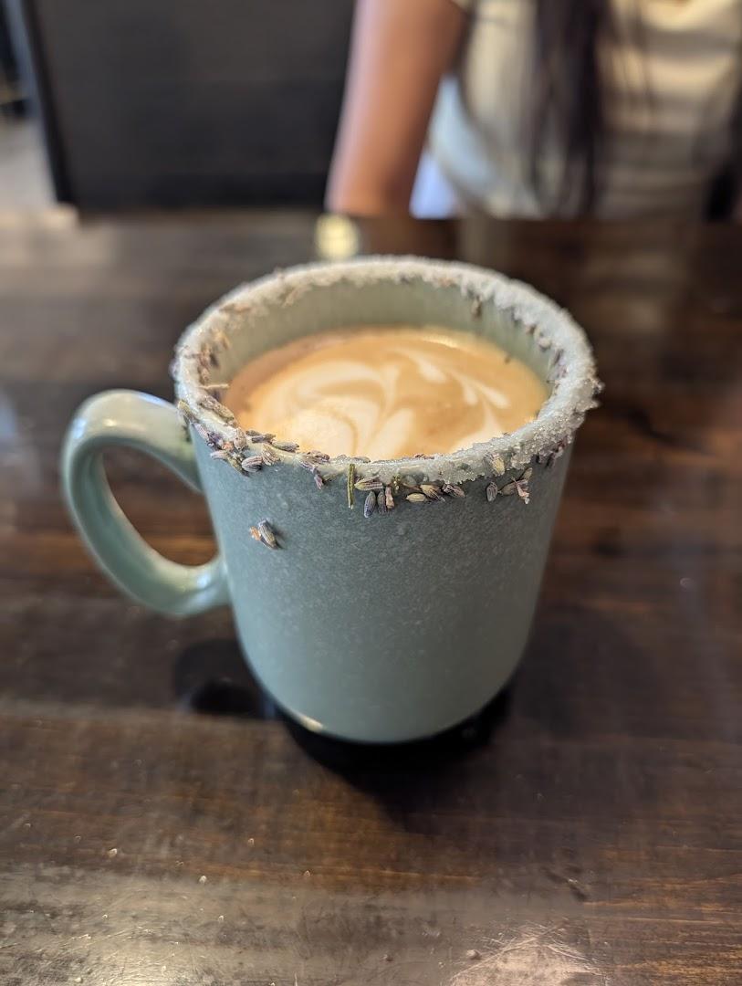 Cafe Volare